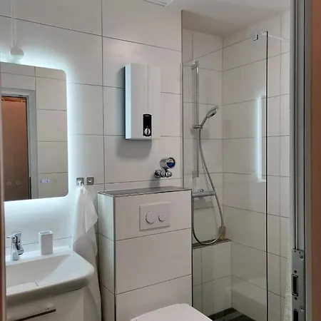 Berghof 738 - Inkl Einzelgarage Apartman *