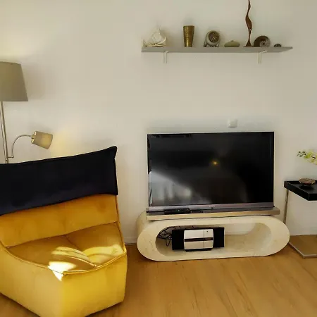 Berghof 738 - Inkl Einzelgarage Apartamento